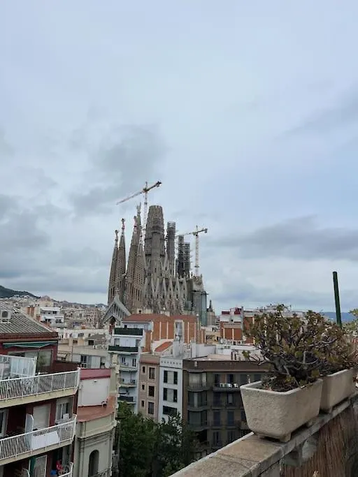 Sagrada Familia Apartment Barcelona